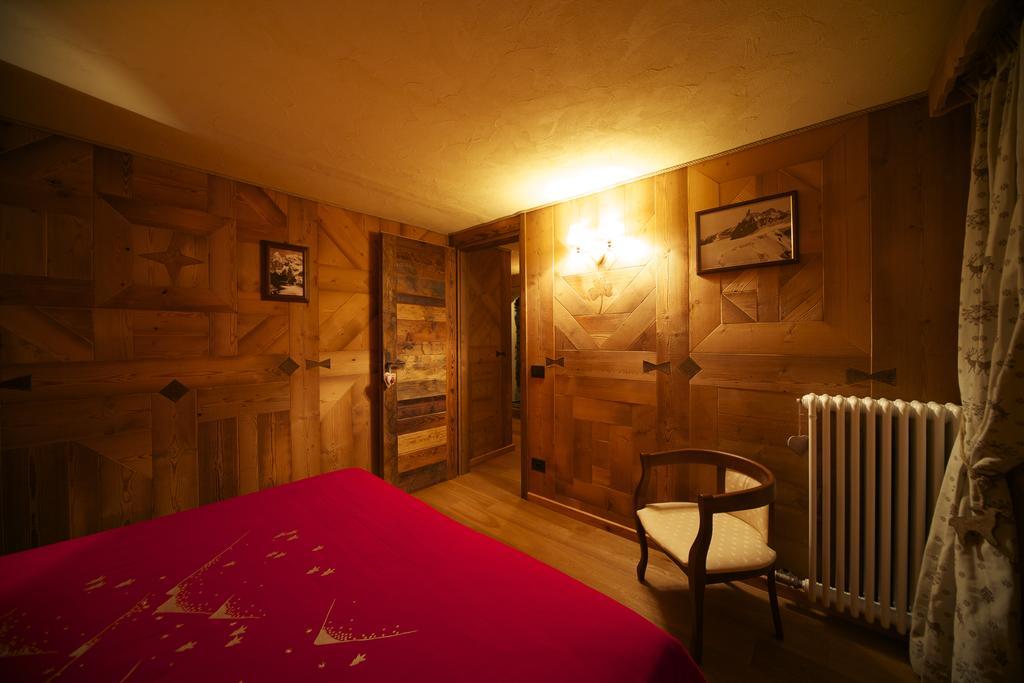 La Maison Du Seigneur La Salle Rum bild